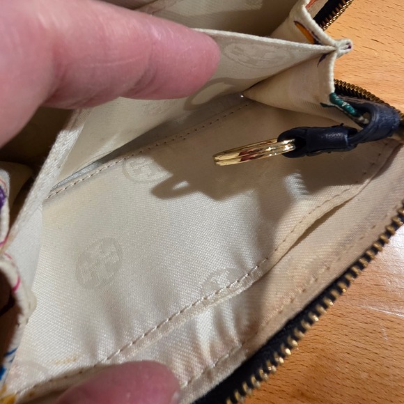 Tory Burch Lucky Charms Card Pouch Wallet White Multi Color - Picture 8 of 9